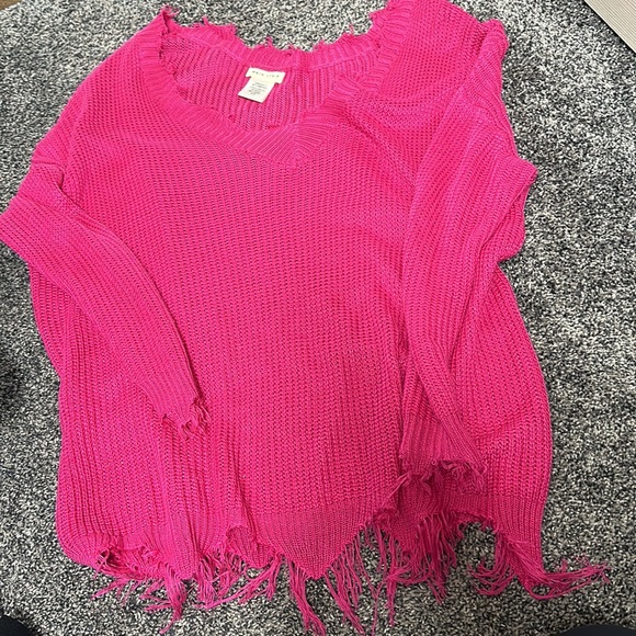 Light weight sweater - Picture 2 of 2